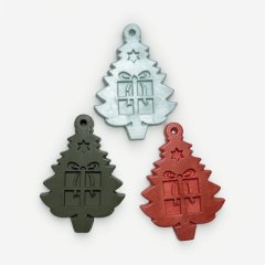 Фигурка из шоколадной глазури "Ёлка с подарком" 